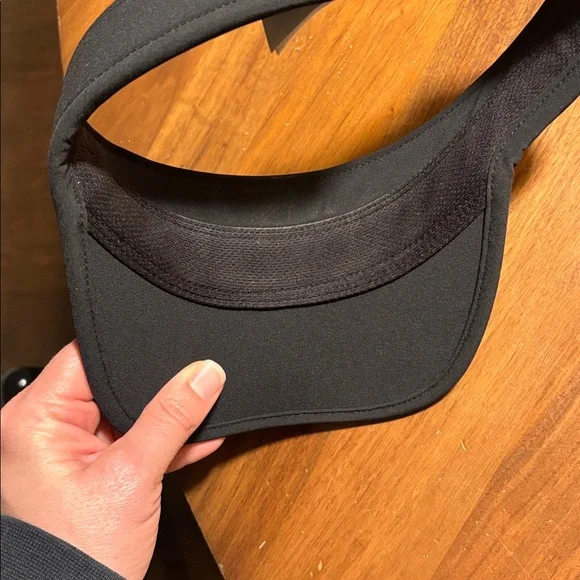 Alo Black Visor - Picture 4 of 4